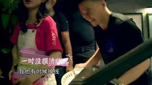 ��ʮ������¥ֻ��ע���ෲ����ӱ���ڣ���һΧ��С�Բ�������磡