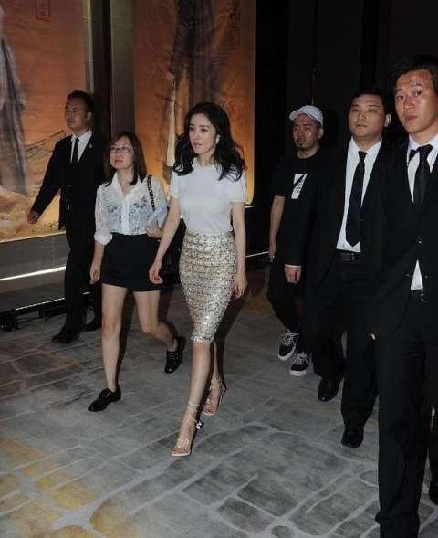 ! ݵҸ첲զ? Եĺð͹