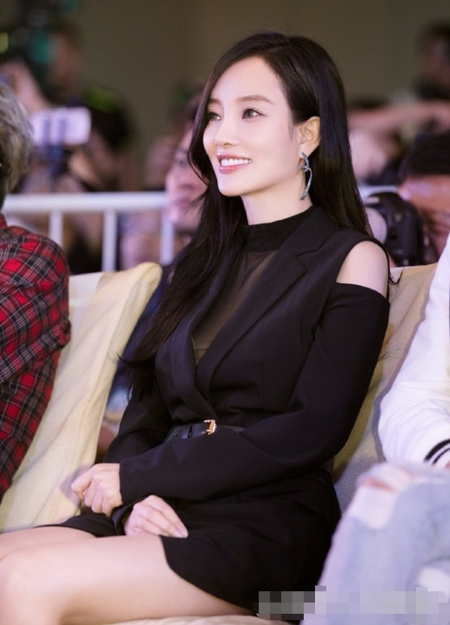 36С贺ɫװ޳Ƥ۵ÿˮ