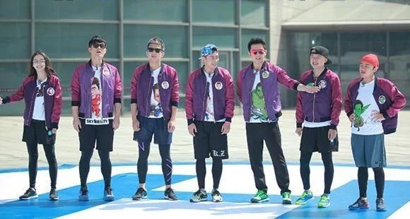 Ϊʲôս˦ɫؼαƵƵ?