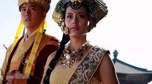 ��С������17�������ƾ��ʷ�������Ů��Ա���������¾��ܹ�ע