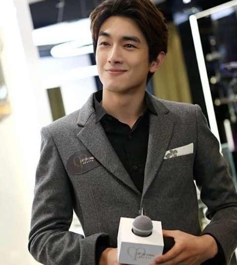 �ָ������ص���ȥ�Ծ���һ�����������꡷���������Ƕ�û���ݣ�