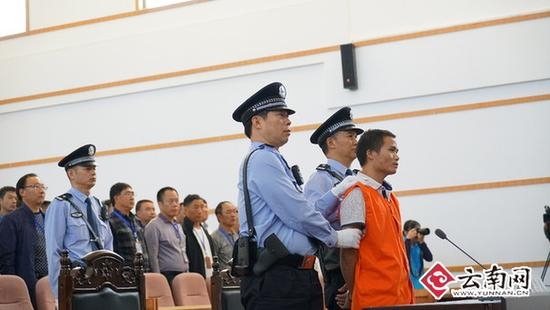 云南会泽男子杀父母后杀17村民 被判死刑