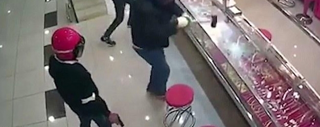 ����һ�鱦�������������٣�����ȴ��������Ц��̫����