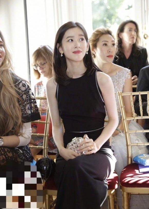 ��������ƣ���һ���̲��ߺ죬����Ϊ��ĸ��Baby������