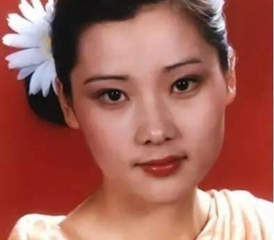 ǡ̫̫רҵԽ̨ӫپ 54 ̴