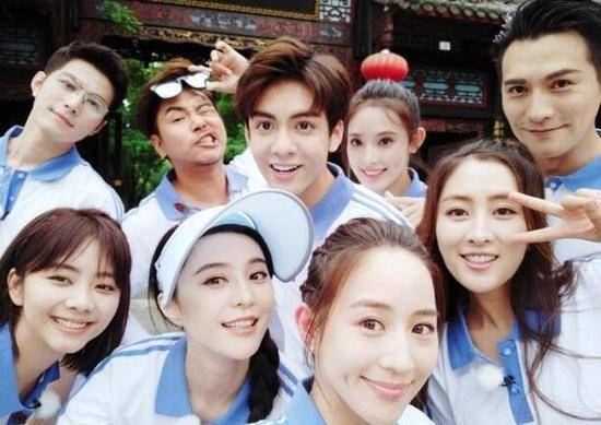 ��������У������������ �۵ĺ���Υ�͸�