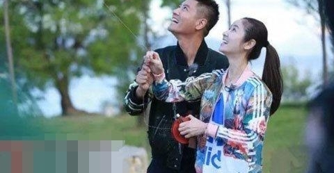 ����ر������������ĿŮ�����Ƿ�᲻���ˣ�