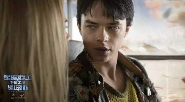 ���حǧ��֮�ǣ����ų�Ϊŷ�ޡ���ս����Ǳ����ƫƫ��һ��ǳ���ġ�ˬƬ��