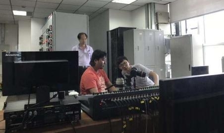 ɽһӳŮڱ׷Բιµļ¼Ƭ