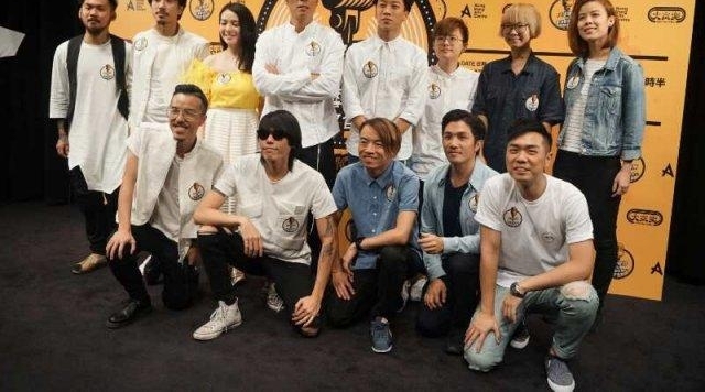 ��Yes ����ֳ�����־���¸��½���¶���ݳ��� �������ų�ϯ��ͷ���ֻ