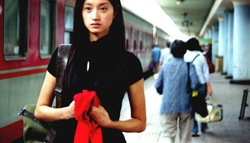 ������¶���ݣ�������ı���У��μӰ��˻ᣬ�Ƶ������ģ����Ů�˲���