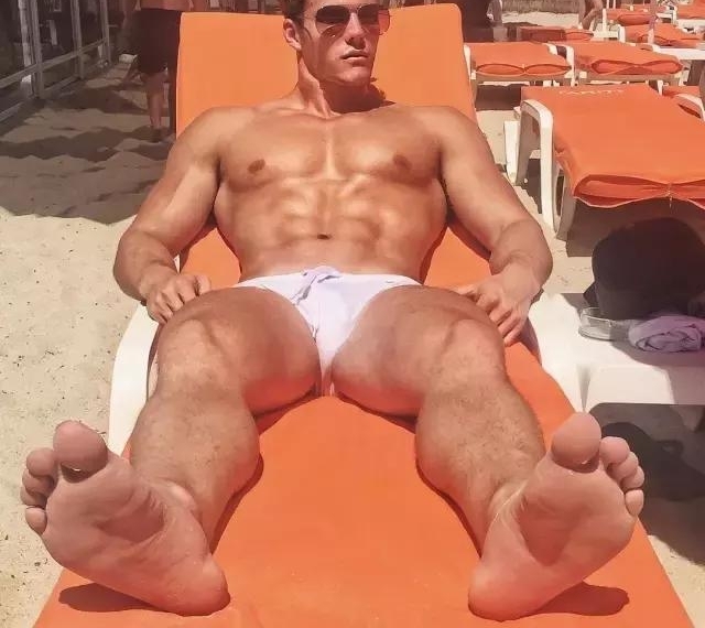 ���������������� Michael Dean