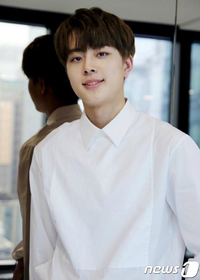 ��Naver�ۺϡ������＂���Խ������ŷ�