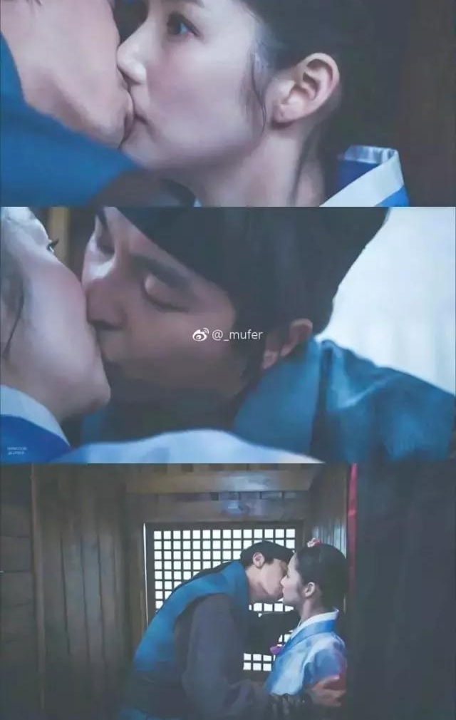 ������ǰŮ������Ӣ���¾磬��װ���������ˣ�����ȴ�˽�