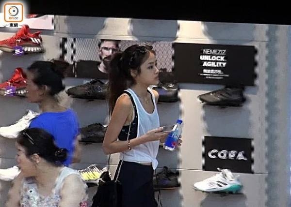 ��ѧ��16��Ů�������ع� ͤͤ�������ĺ�