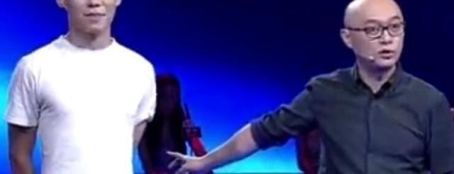 ǳšŮαȴߣϷֱӺƷ£ڴ