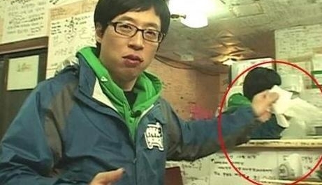 ����ʯ����������Σ���������Σ������ǲ��ֵ��򣬿ռ䣬γ�ȵģ�