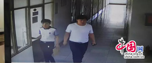 ��90��ð��Ѳ���鹤����Ա��ҡײƭ�����ݾ���ץ��