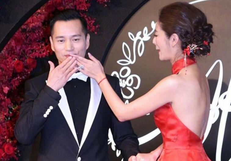 �����������Ļ������ع� ���������ж�����