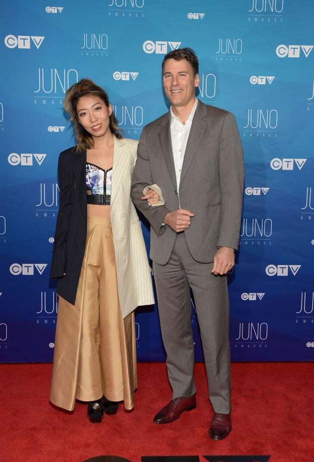 �����ú������ѷ��� ĸ��������Ϣ�ع�