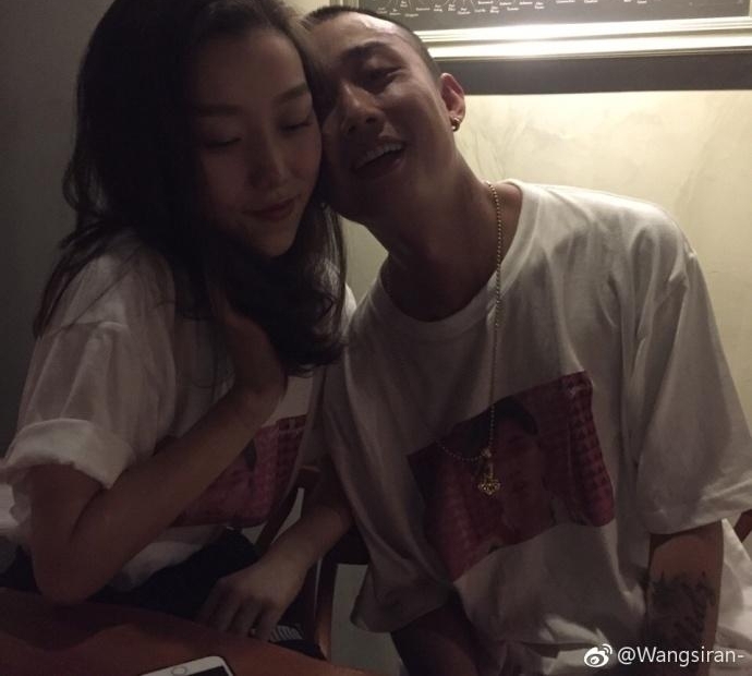 ���й�����������rapper����ײ�� �����ǵ�Ů�Ѷ�������