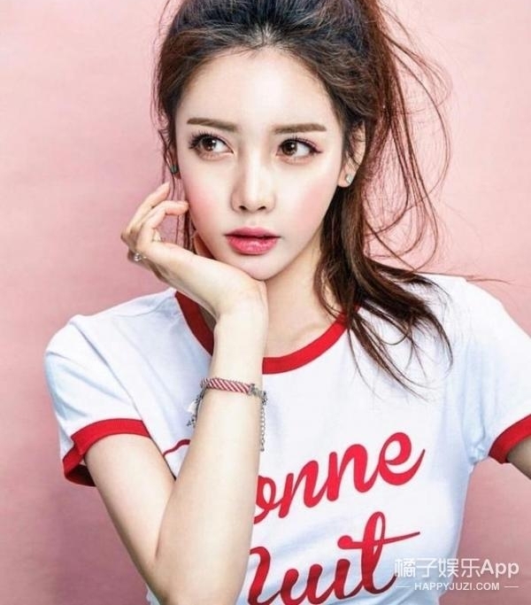 ������Ա������ľ��Ǻ����������죬���ù���QQͷ��һ������