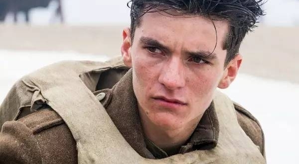 �������ⲿ��ʦ����Ӱ�����µ�����ź���