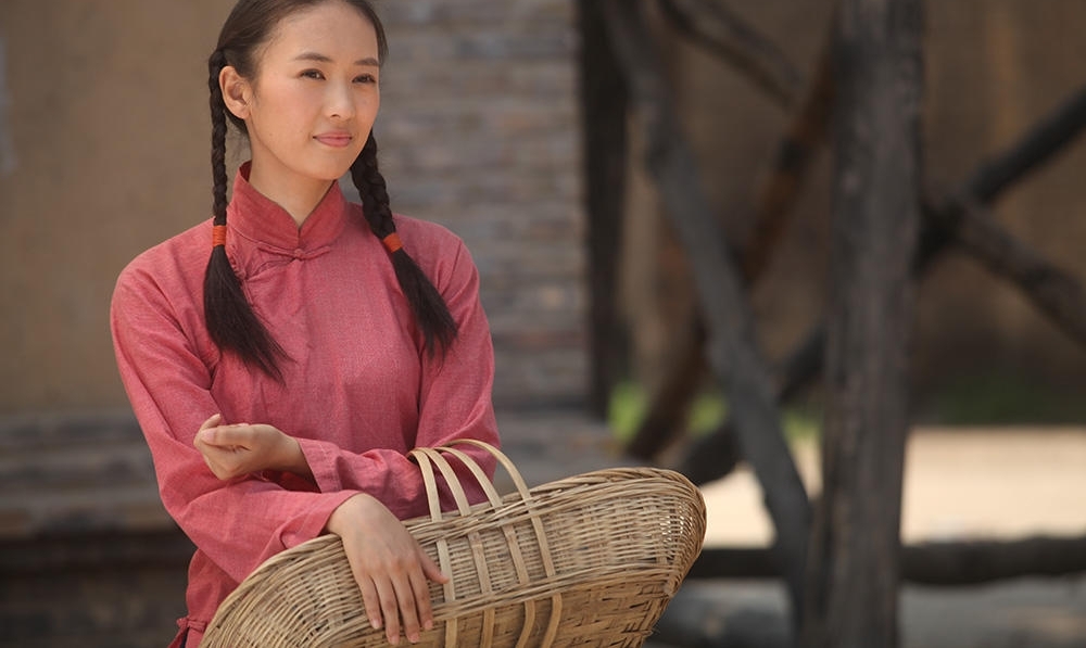 32��ͯ�����գ����ơ�����������Ϊ��Ϸ����4�������ҵ