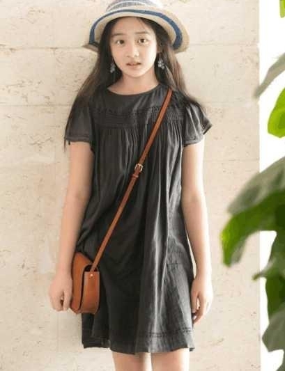 ������������ɹŮ���������, �е�ײ������ͮ