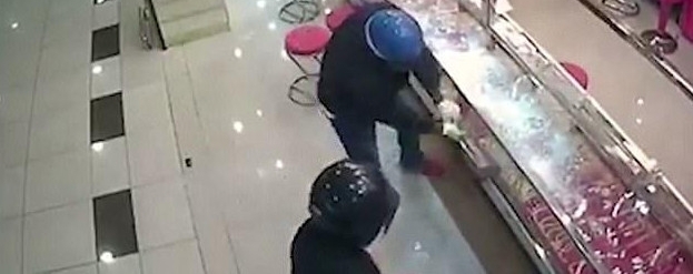 ����һ�鱦�������������٣�����ȴ��������Ц��̫����