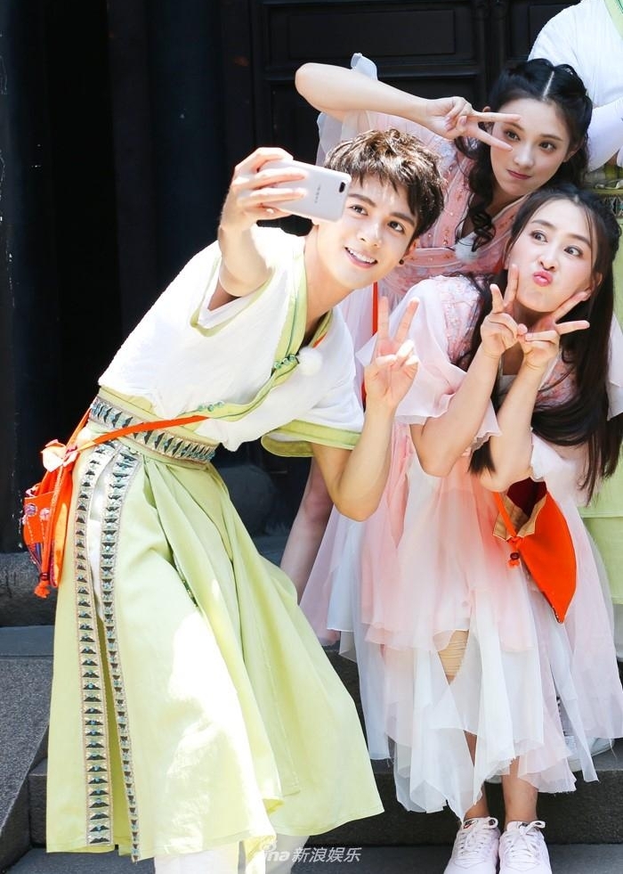 ��������β����Ƥ������ ��ͨ���䳬��Ů