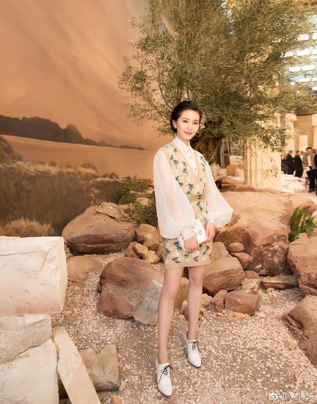 Ů�������ؾ��ˣ�����ӱֻ����Բ����溵t����70���������170ȴֻ��80����صľ�Ȼ��������