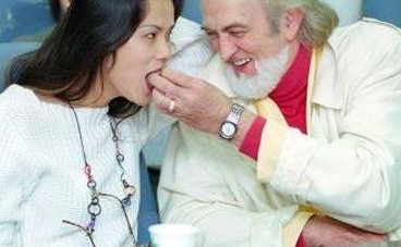 Զ޺Ůǣеദþ飬ȴⱳ