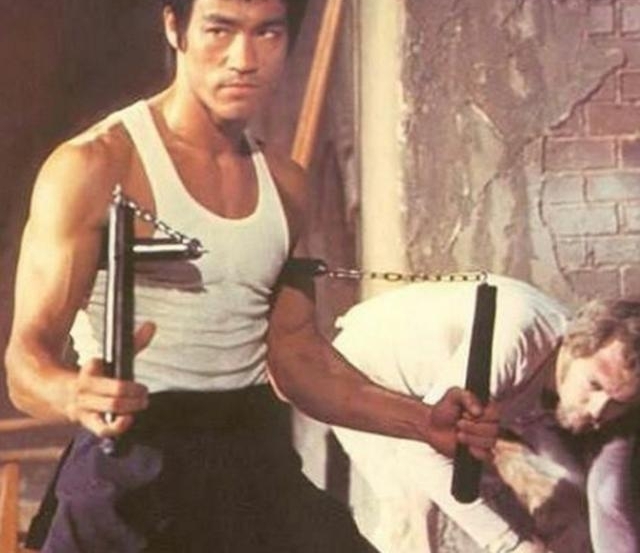 ��С��֮�������֮����һ��������ı������һ�����⣿��������ڴ�