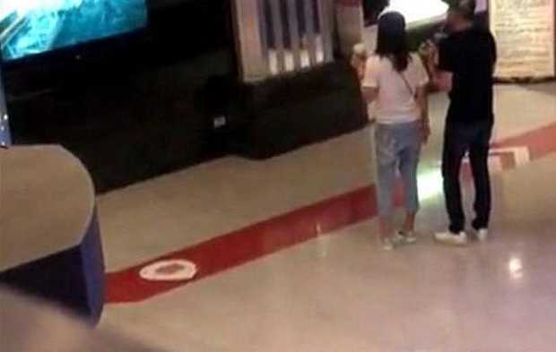 ���������������ǣ������������׻�����Ӱ