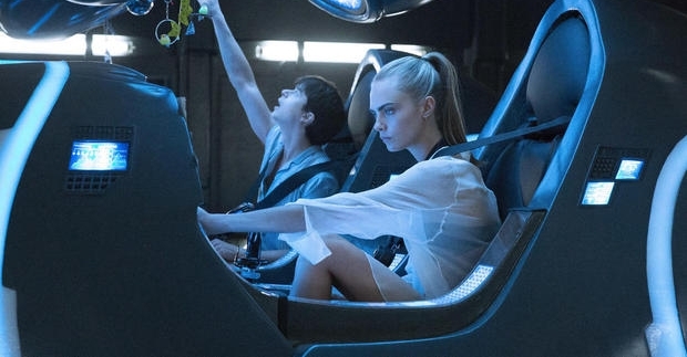 ���حǧ��֮�ǣ����ų�Ϊŷ�ޡ���ս����Ǳ����ƫƫ��һ��ǳ���ġ�ˬƬ��