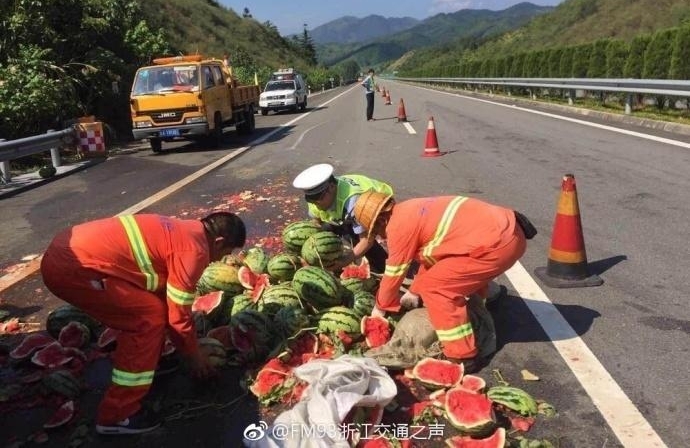 �������ո��ٷ�����ůů������æʰ��