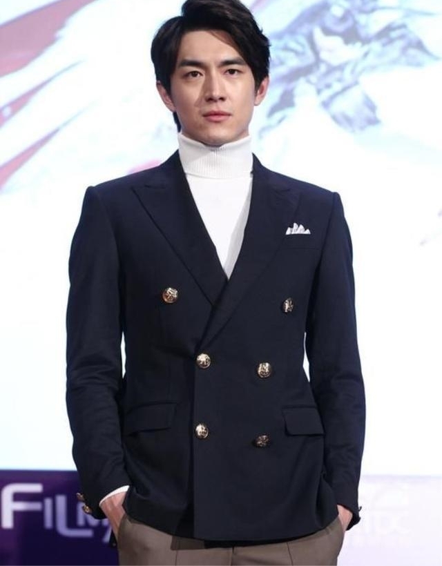 �ָ������ص���ȥ�Ծ���һ�����������꡷���������Ƕ�û���ݣ�