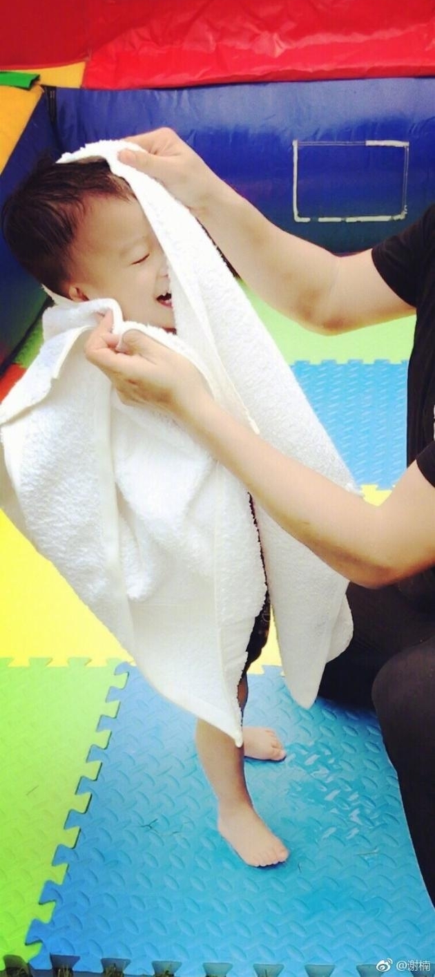 ⾩ΪӲͷů л骸пְֻ