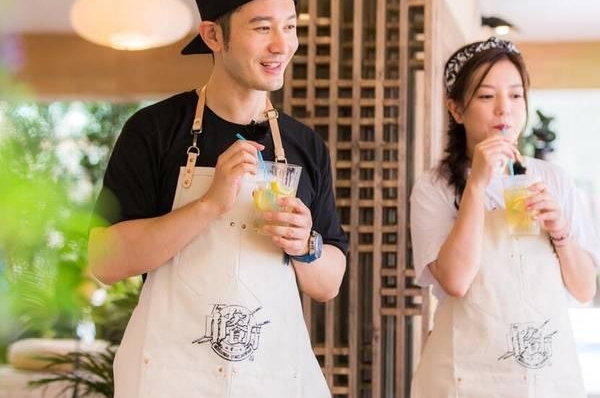 赵薇:和黄晓明是多年好友才没遮拦,节目组调光不错