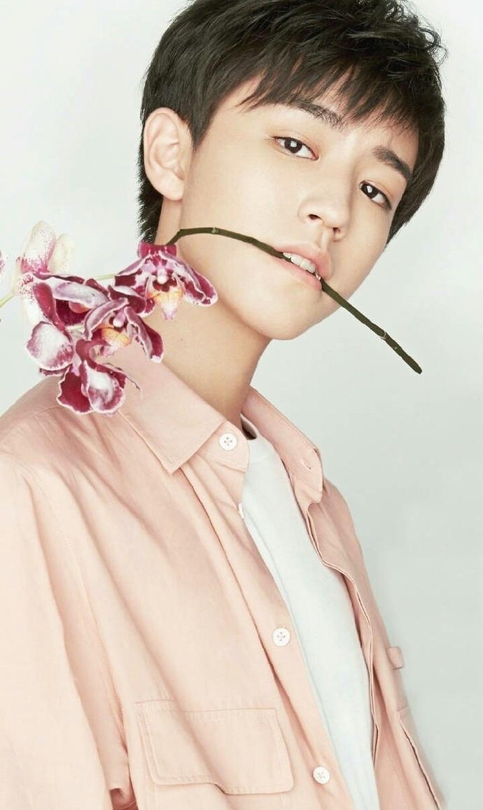 演艺圈风起云涌,新晋男神层出不穷!不仅颜值高演技好人气很棒棒