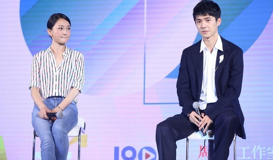 《今日影评》一岁特别节目周迅出席 刘昊然积极响应