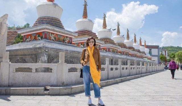 ֮սգŮζڣ˿˥ϣѣ´Ӳ