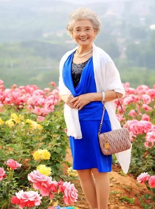 70岁开始健身,80岁当模特,如今年近90岁的她活出少女