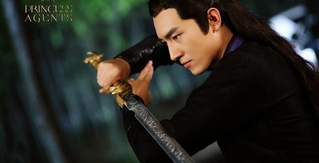 林更新直播唱歌,开口就掉粉,谐星气质明显