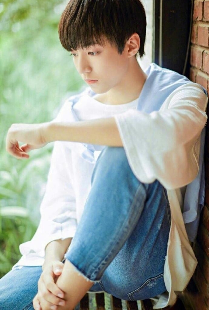 演艺圈风起云涌,新晋男神层出不穷!不仅颜值高演技好人气很棒棒