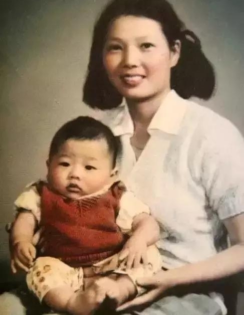 70岁开始健身,80岁当模特,如今年近90岁的她活出少女