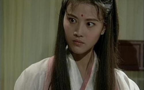 六个版本的周芷若,周海媚最经典,高圆圆在复制粘贴,最丑的是她