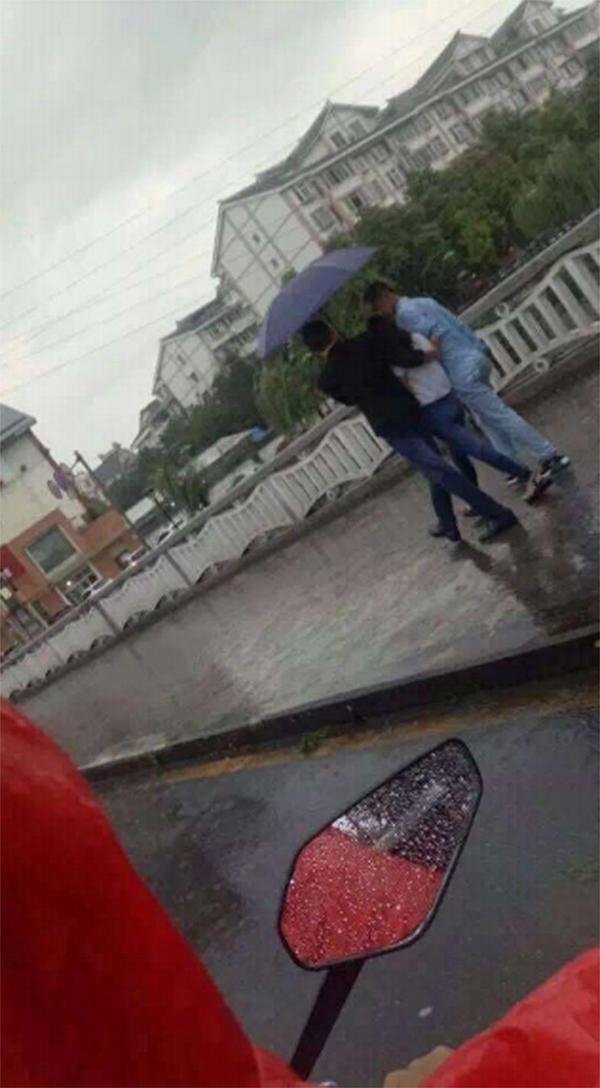Ů������Ƿ��н� �������������һ·���پ���